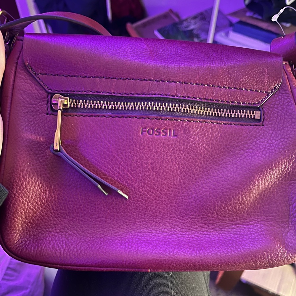 Fossil Women's Chic Burgundy Crossbody Bag